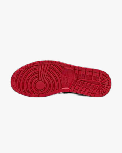 Air Jordan 1 High Patent Bred