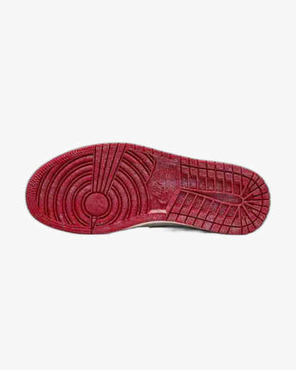 Air Jordan 1 High Chicago Lost and Found