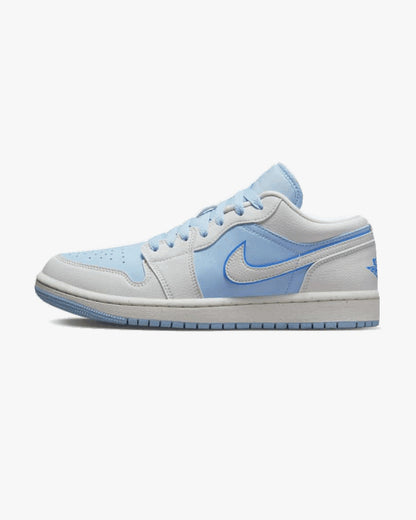 Air Jordan 1 Low SE Reverse Ice Blue