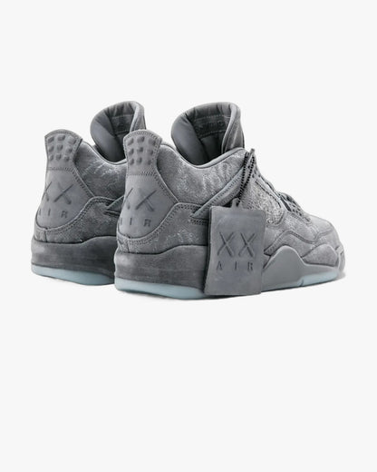 Air Jordan 4 Retro Kaws