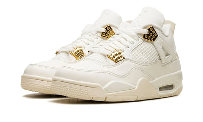 Air Jordan 4 Retro „Metallic Gold”