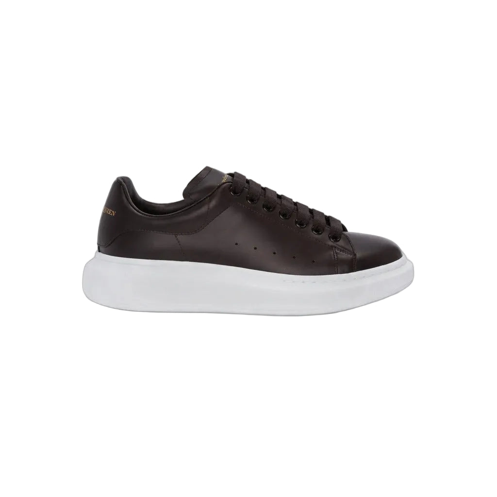 Alexander McQueen Oversized Sneaker Black/White - OneShoes