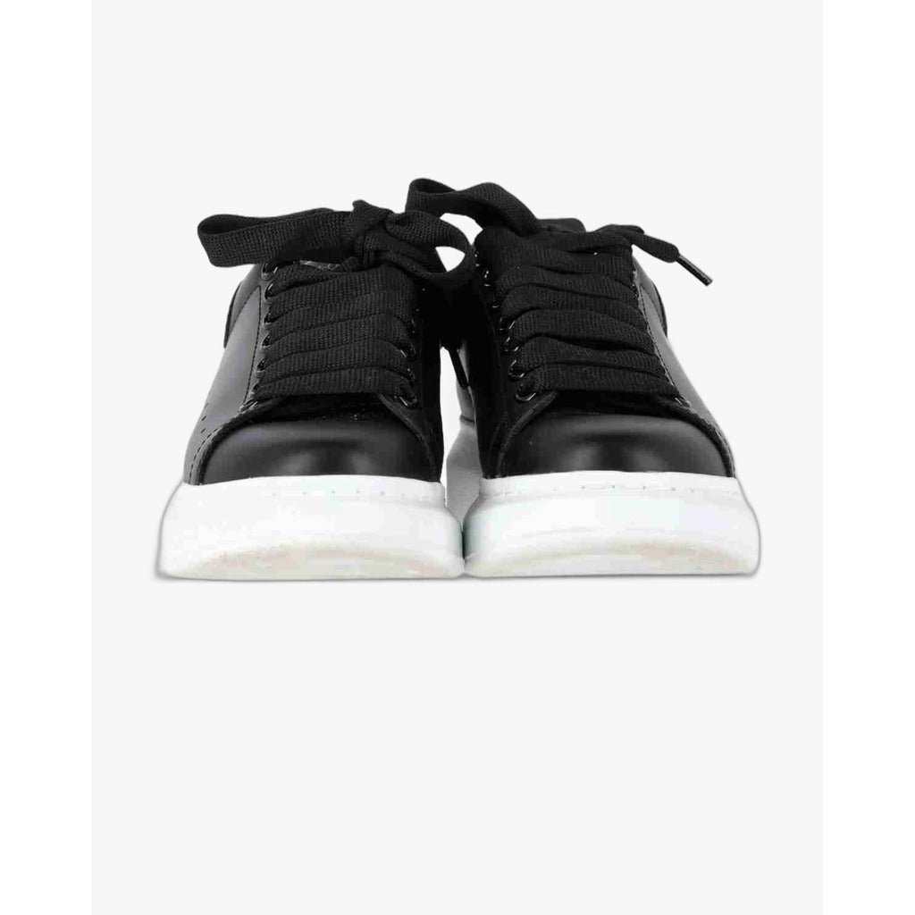 Alexander McQueen Oversized Sneaker Black/White - OneShoes (Foto 2)