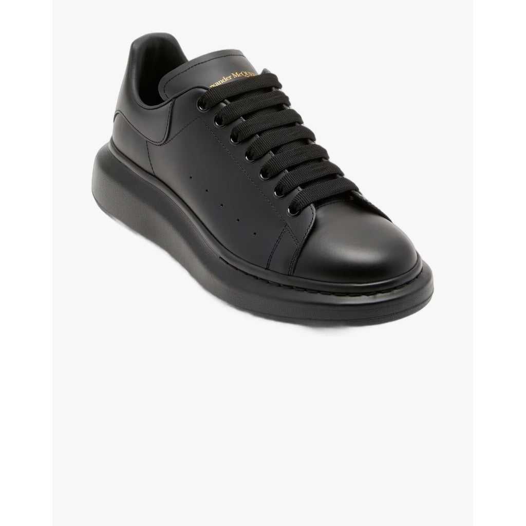Alexander McQueen Oversized Sneaker Full Black - OneShoes (Foto 2)
