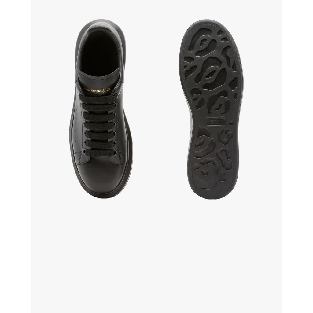Alexander McQueen Oversized Sneaker Full Black - OneShoes (Foto 4)