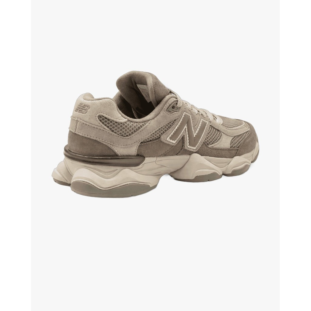 New Balance 9060 ERC, Mushroom - OneShoes (Foto 2)