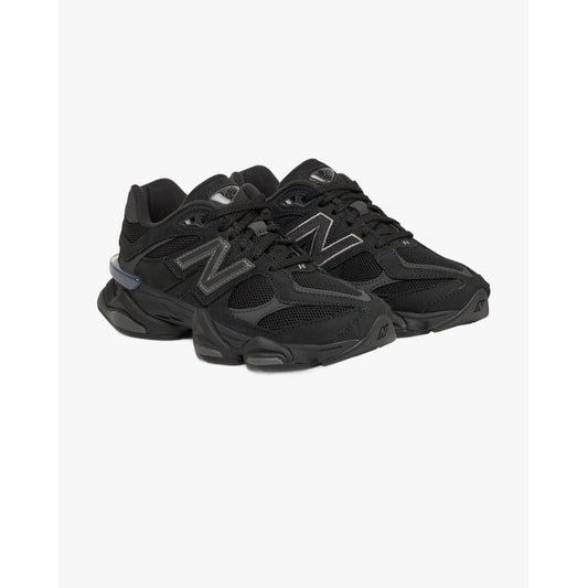 New Balance NB9060 Low Black U9060ZGE - OneShoes (Foto 2)