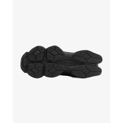New Balance 9060 Zbo Triple Black Patent - OneShoes (Foto 4)