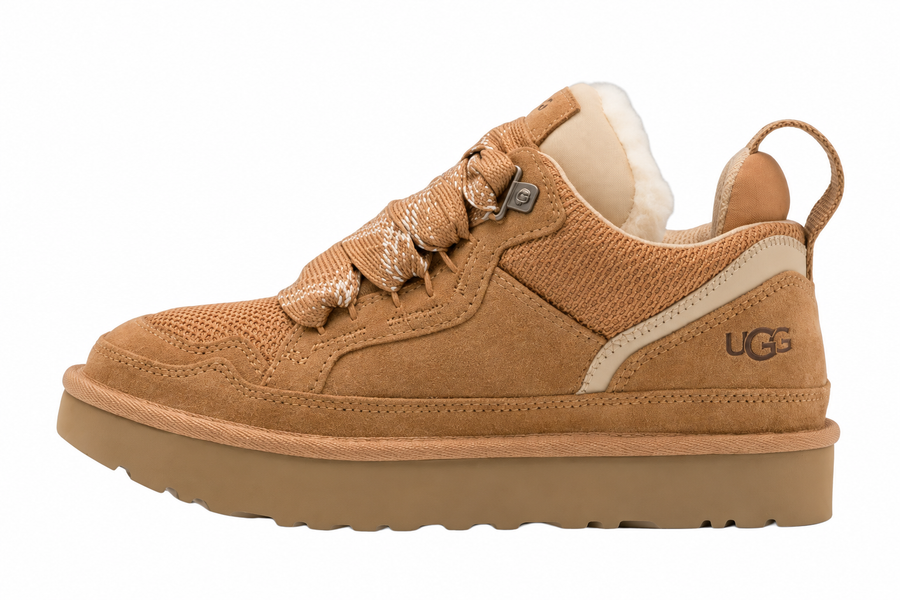 UGG Lowmel Chestunt — vedere laterală, fundal alb